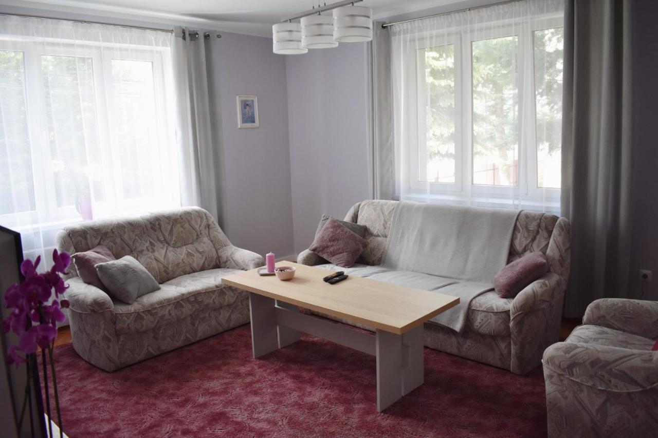 Cozy Apartment In Тарнов Екстериор снимка